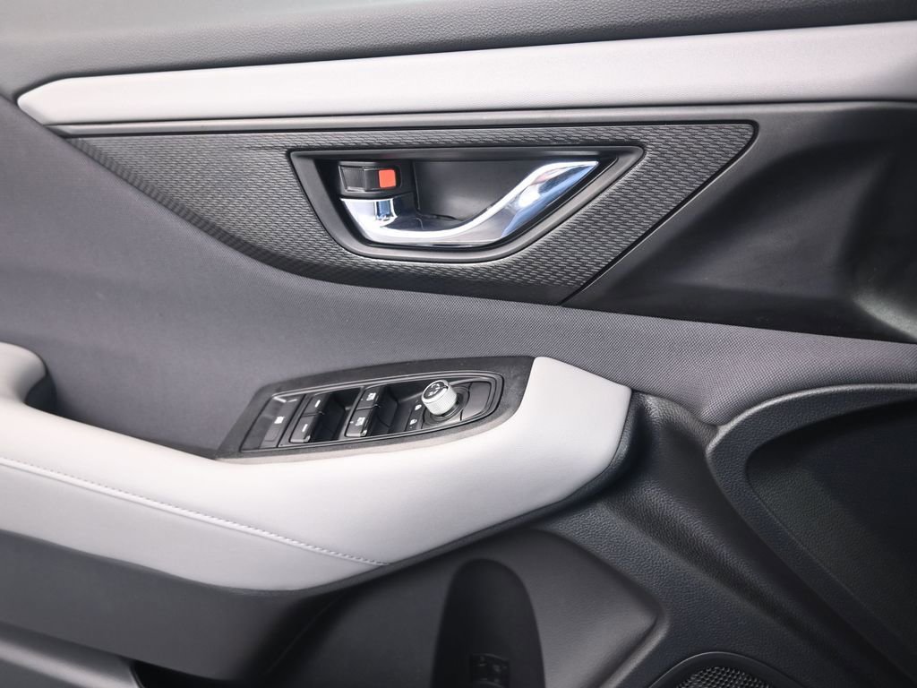 Used 2024 Subaru Outback Premium image 13