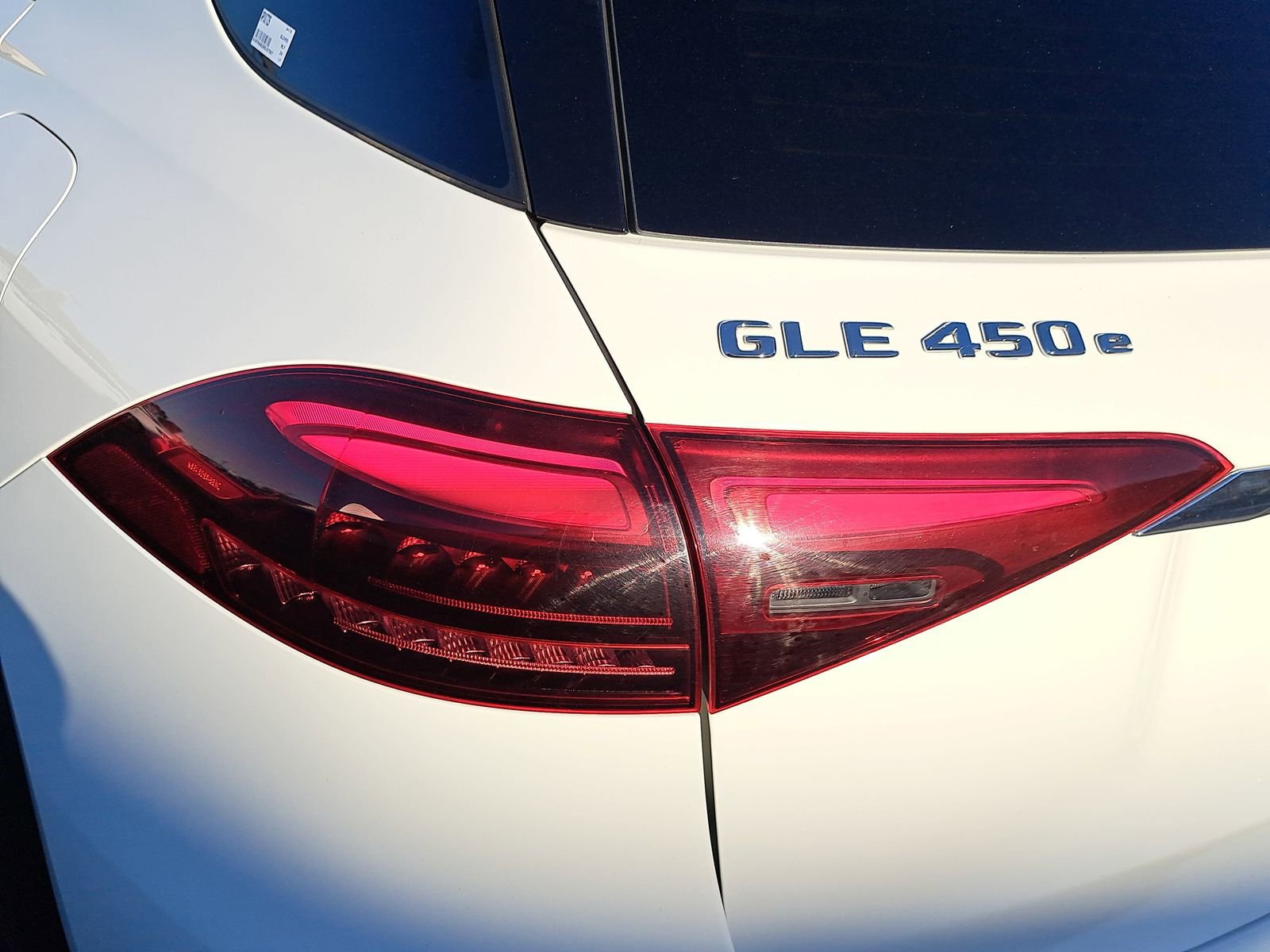 Used 2024 Mercedes-Benz GLE 450e 4MATIC image 39