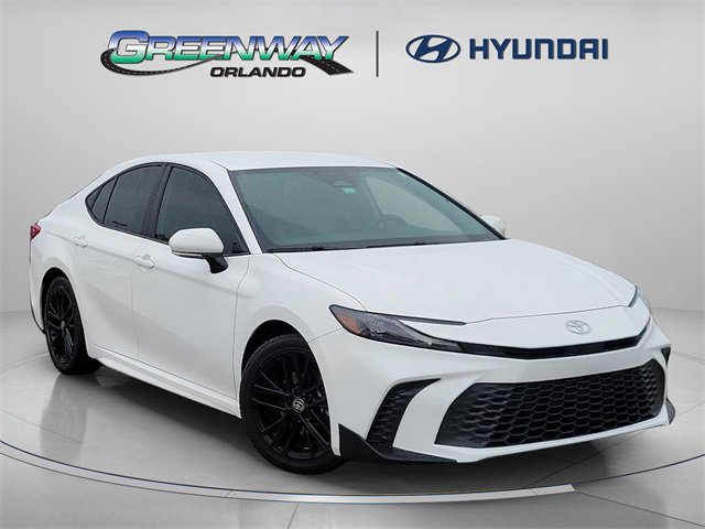 Used 2025 Toyota Camry SE w/ Convenience Package