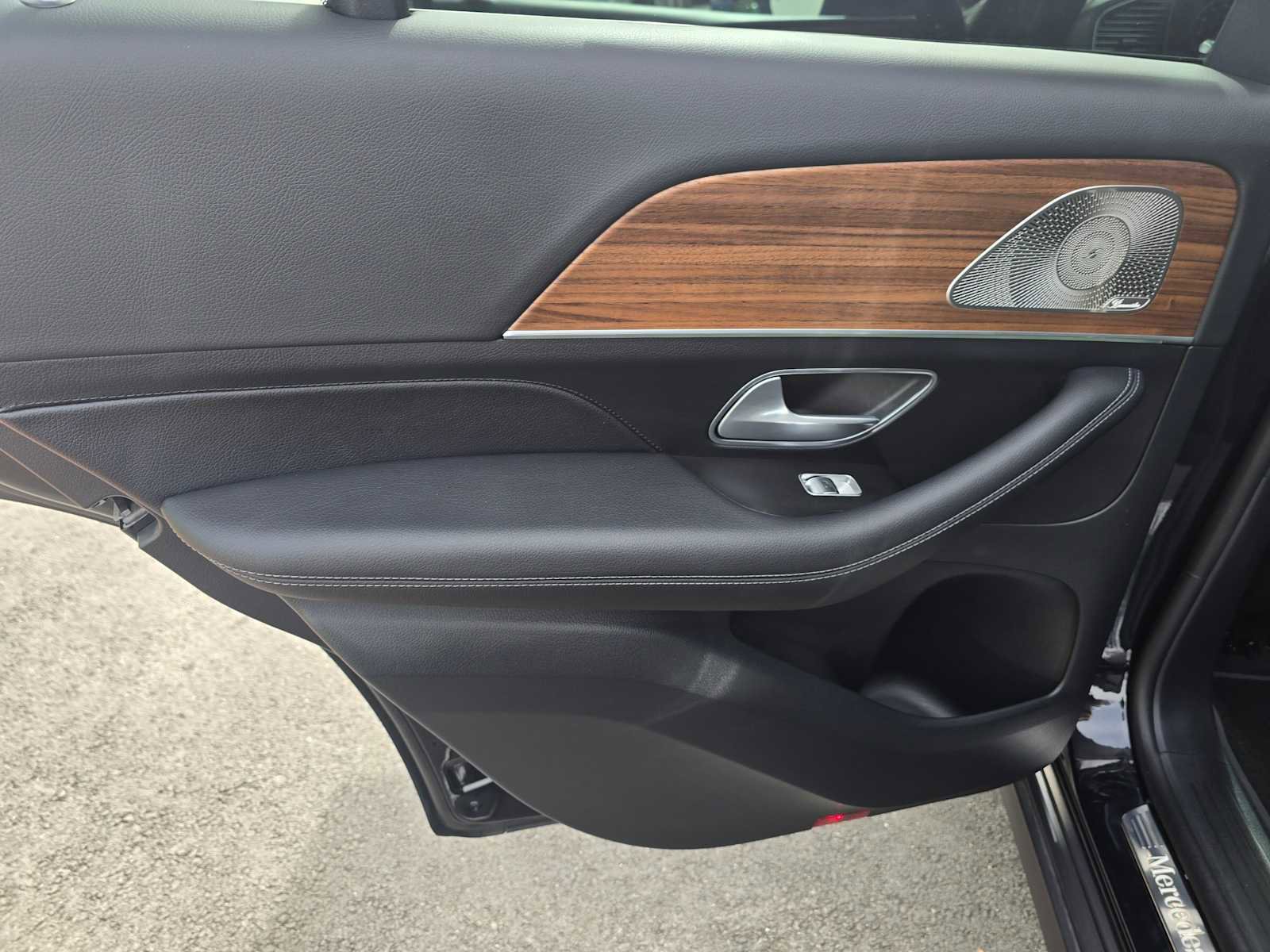 Certified 2025 Mercedes-Benz GLE 350 4MATIC image 20
