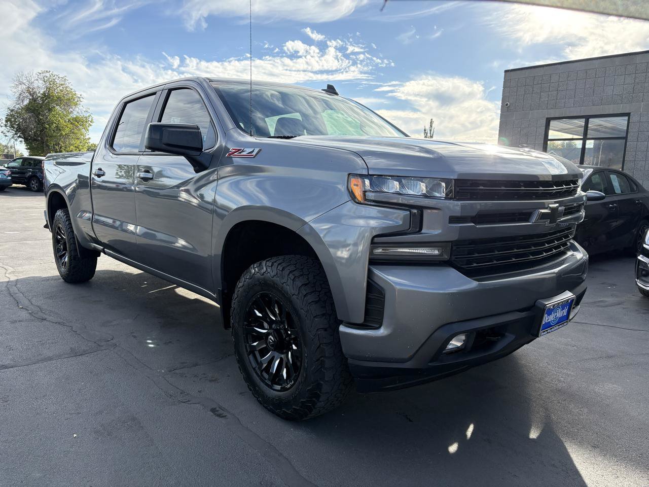 Used 2019 Chevrolet Silverado 1500 RST AWD/4WD image 1