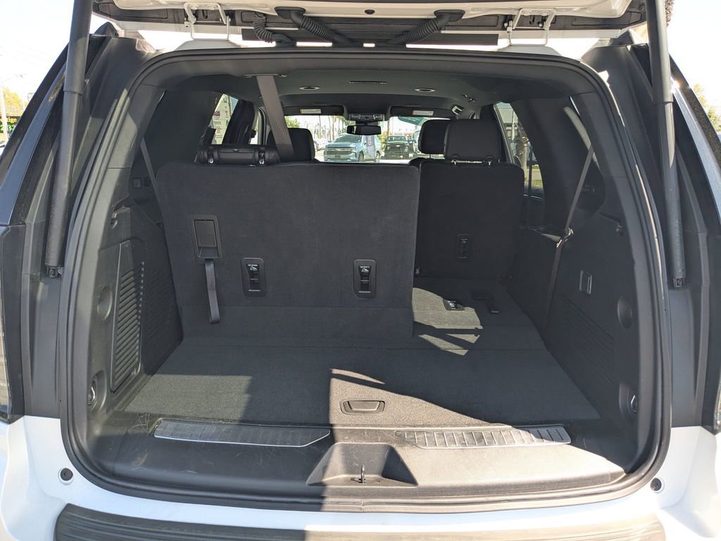 Certified 2025 Chevrolet Tahoe Z71 image 12