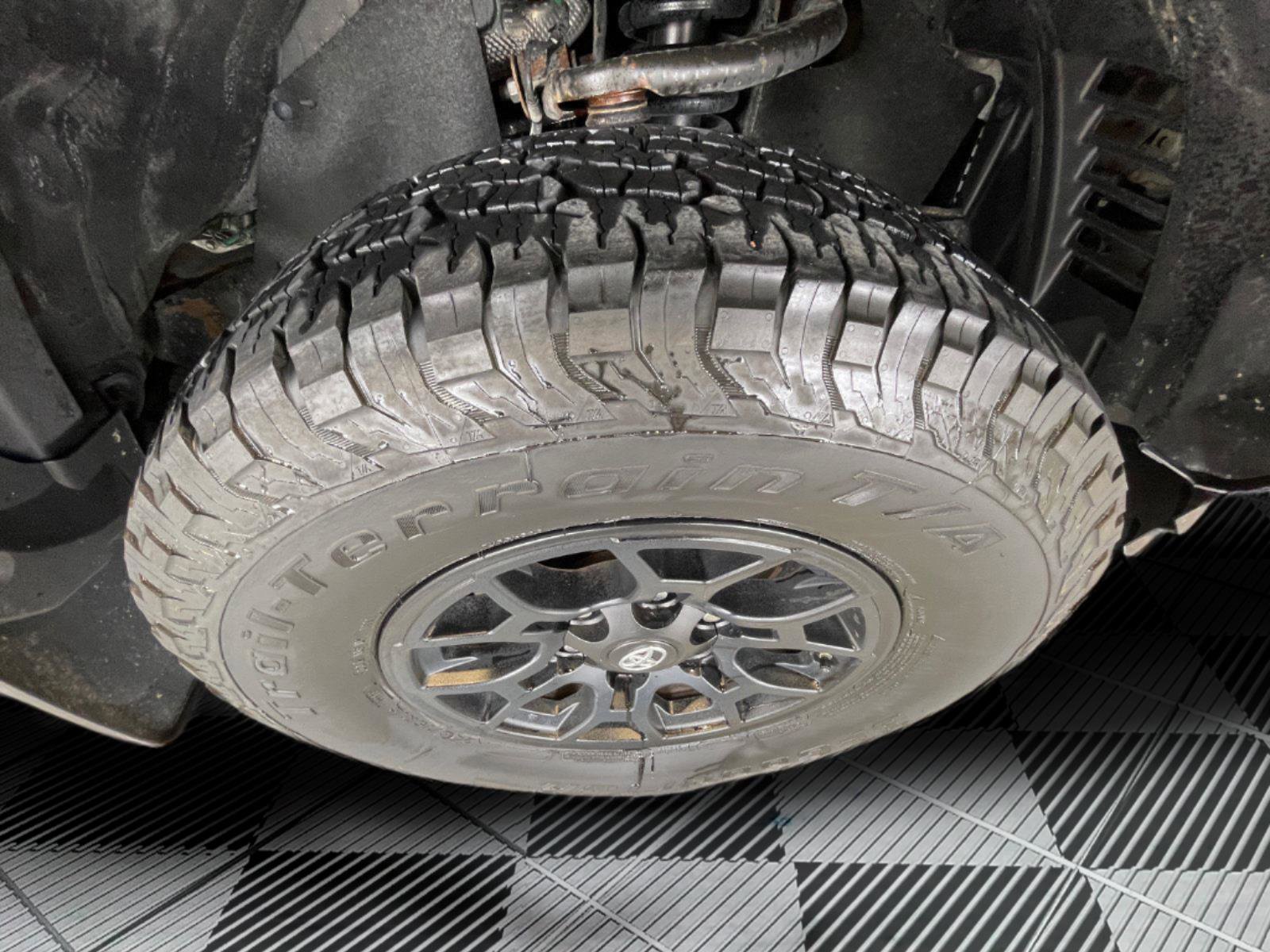 Used 2019 Toyota Tacoma SR5 image 22