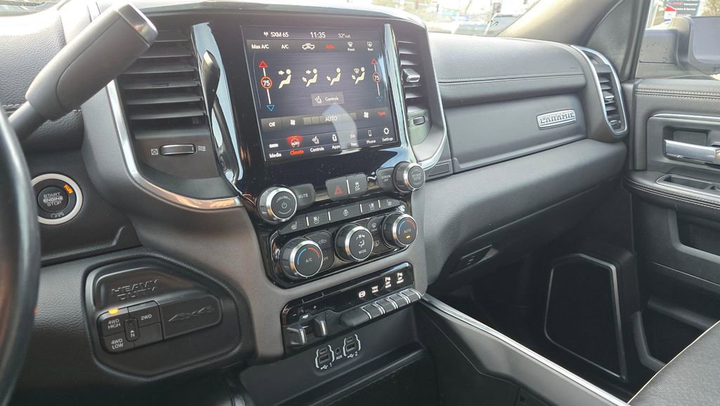 Used 2020 RAM 3500 Laramie image 32