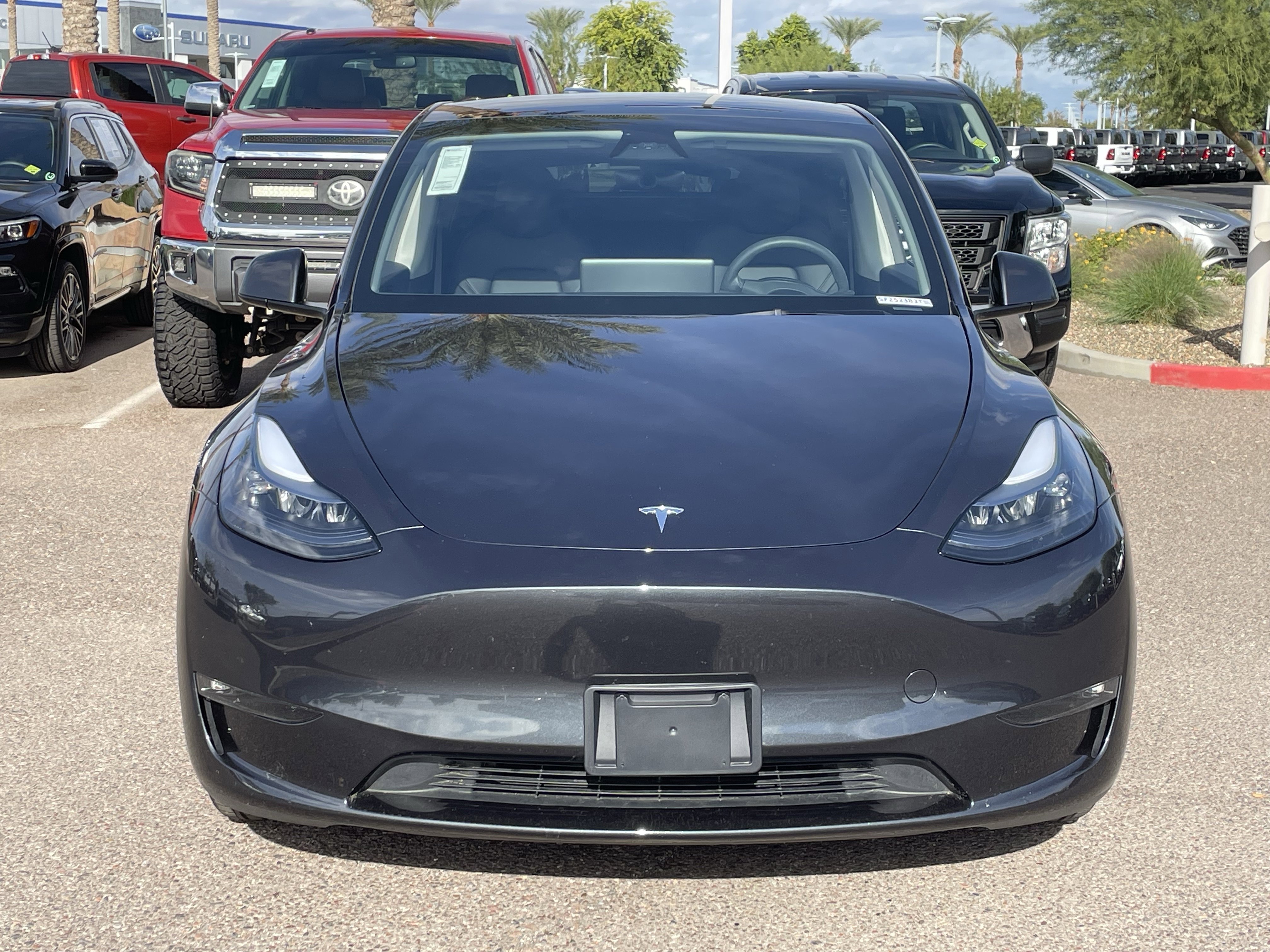 Used 2025 Tesla Model Y Long Range image 8
