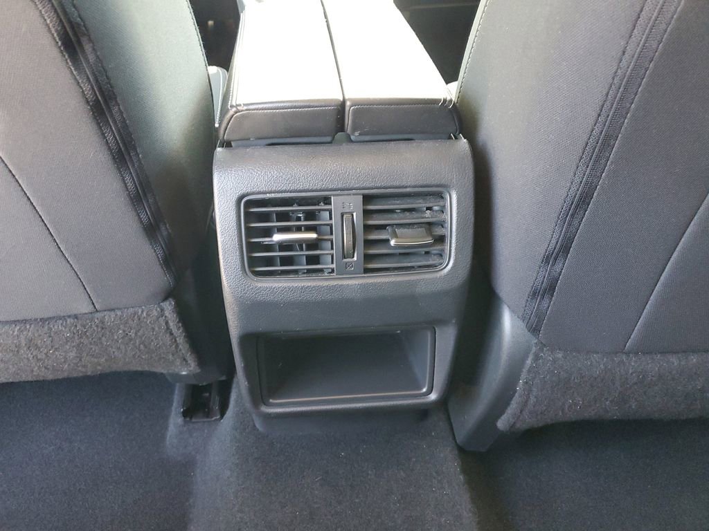 Used 2021 Nissan Rogue S AWD/4WD image 11