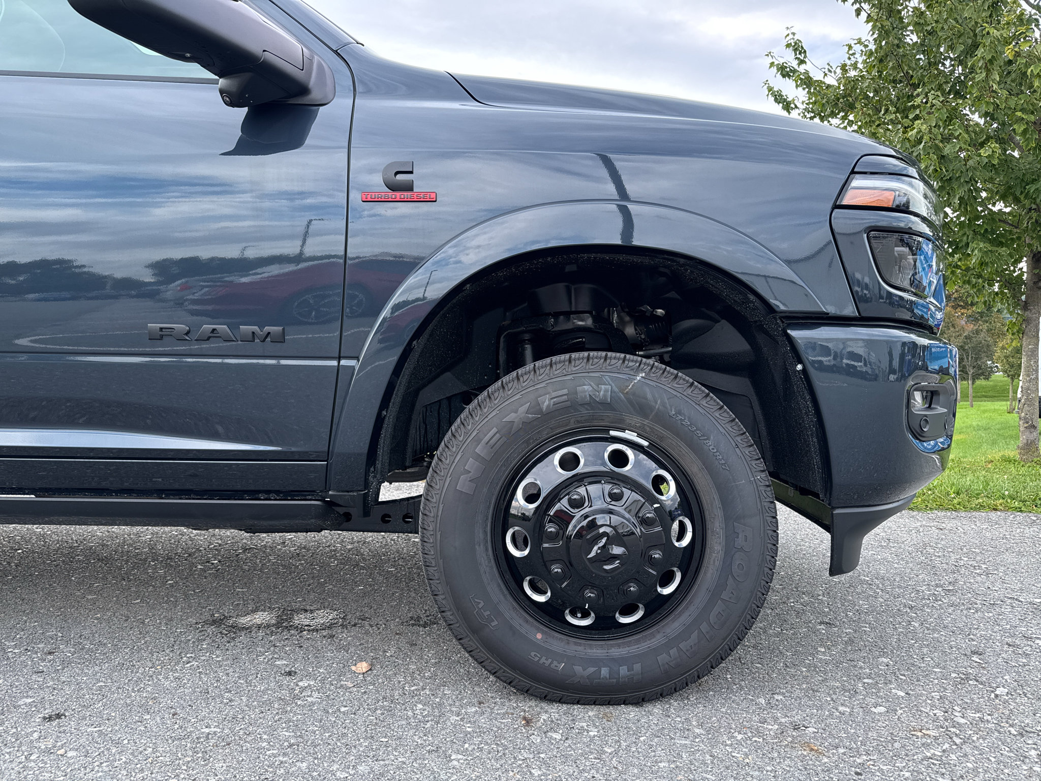 New 2026 RAM 3500 Limited AWD/4WD image 20