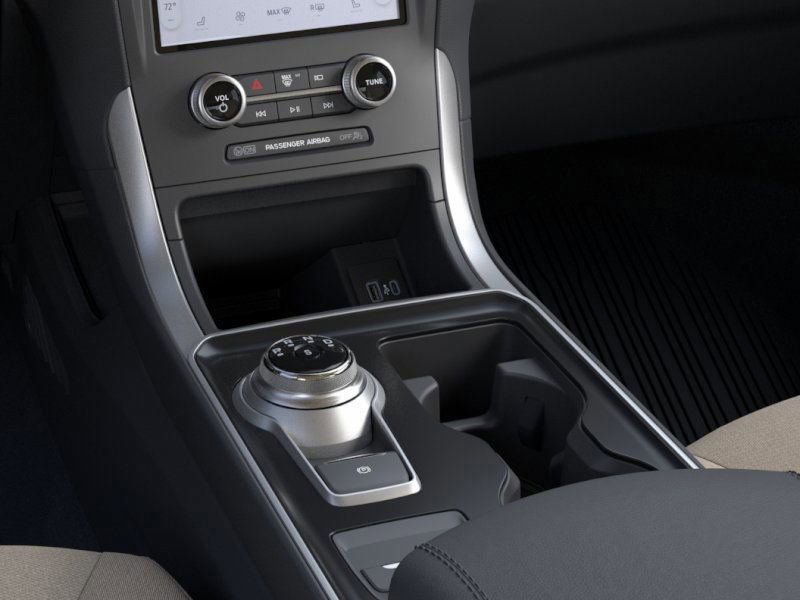 New 2024 Ford Edge SE image 15