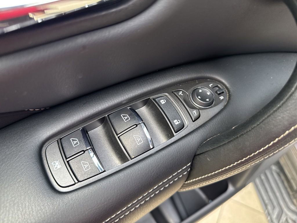 Used 2023 INFINITI QX80 Premium Select w/ All-Season Package AWD/4WD image 22