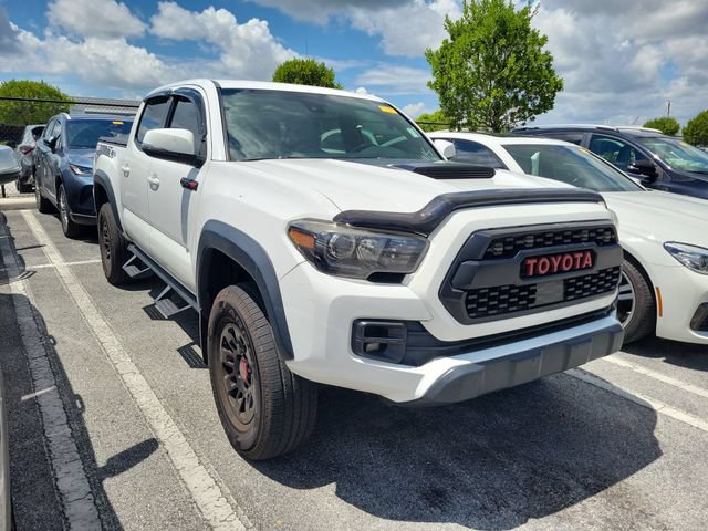 Used 2019 Toyota Tacoma TRD Pro AWD/4WD image 2