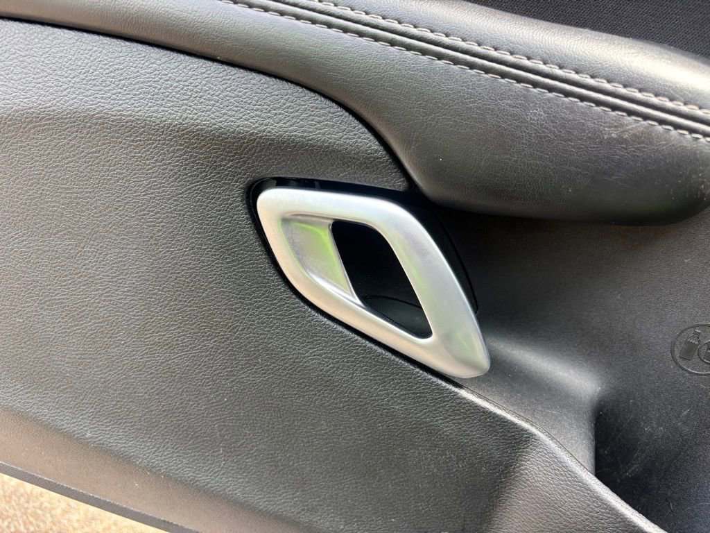 Used 2023 Dodge Challenger SXT image 15