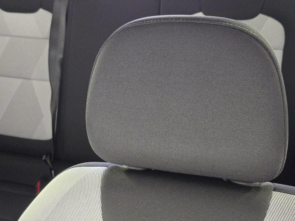 New 2026 Chevrolet Trax LS FWD image 26
