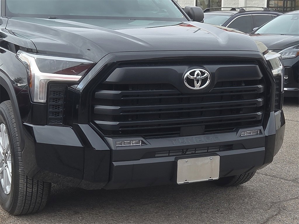 Used 2025 Toyota Tundra SR5 image 9