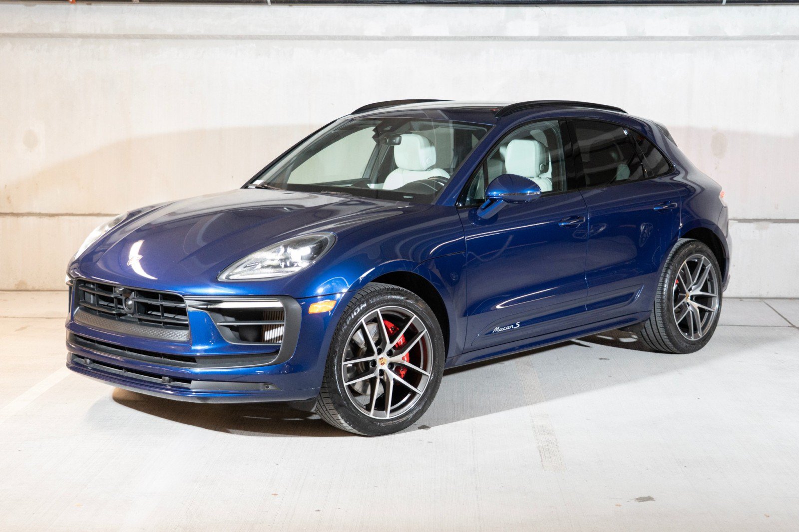 Certified 2023 Porsche Macan S