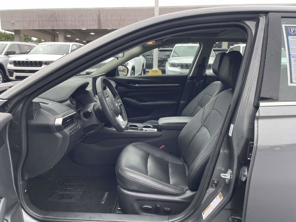 Used 2023 Nissan Altima 2.5 SL FWD image 26