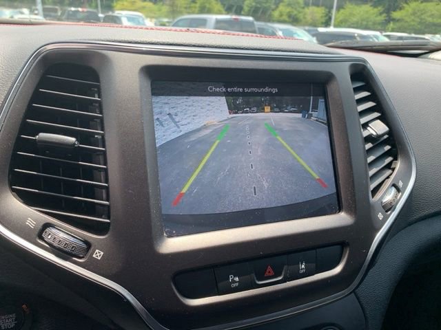 Used 2022 Jeep Cherokee Trailhawk w/ Trailer Tow Group image 40