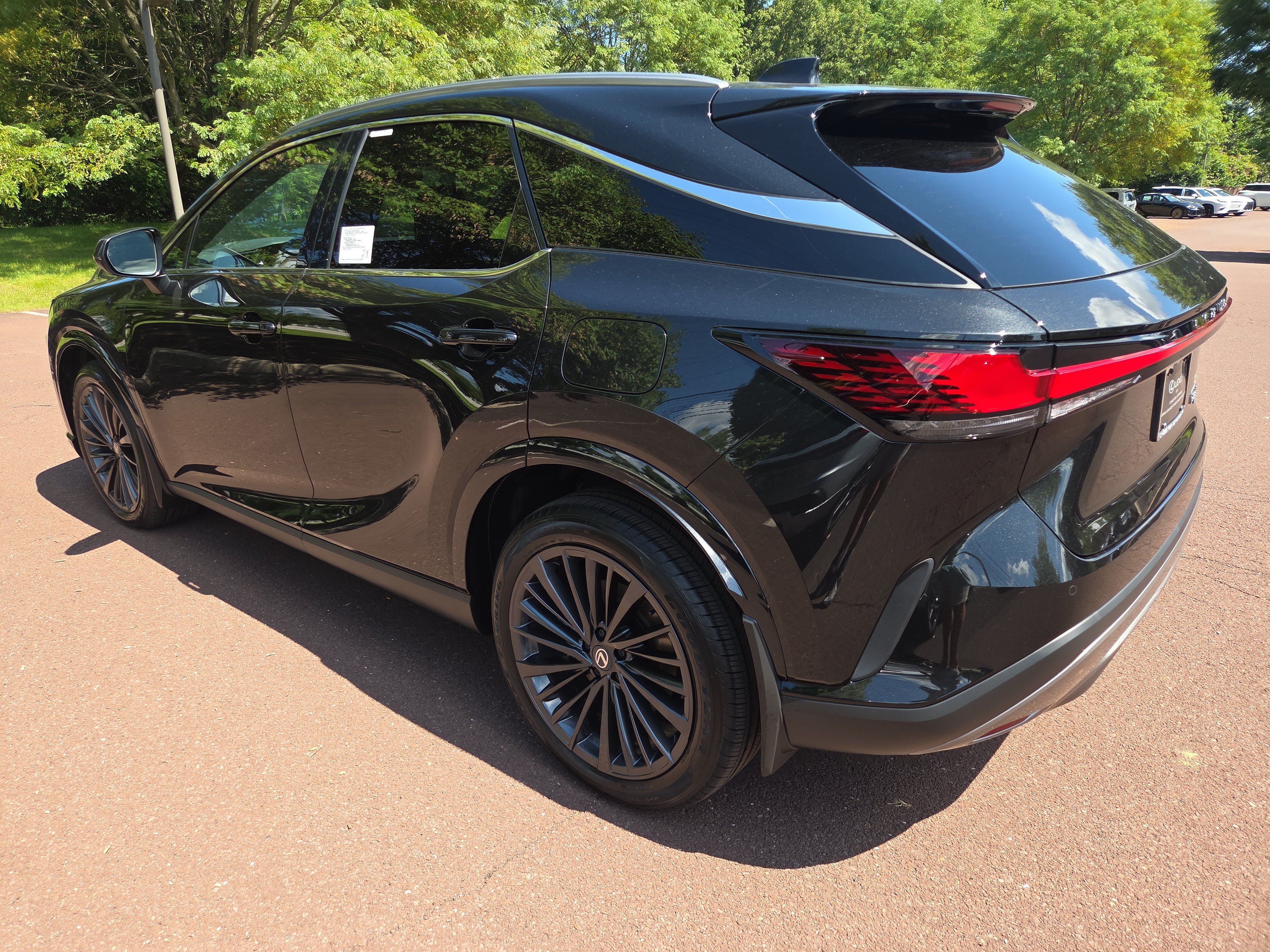 New 2026 Lexus RX 350 Premium w/ Accessory Package (2T) AWD/4WD image 4