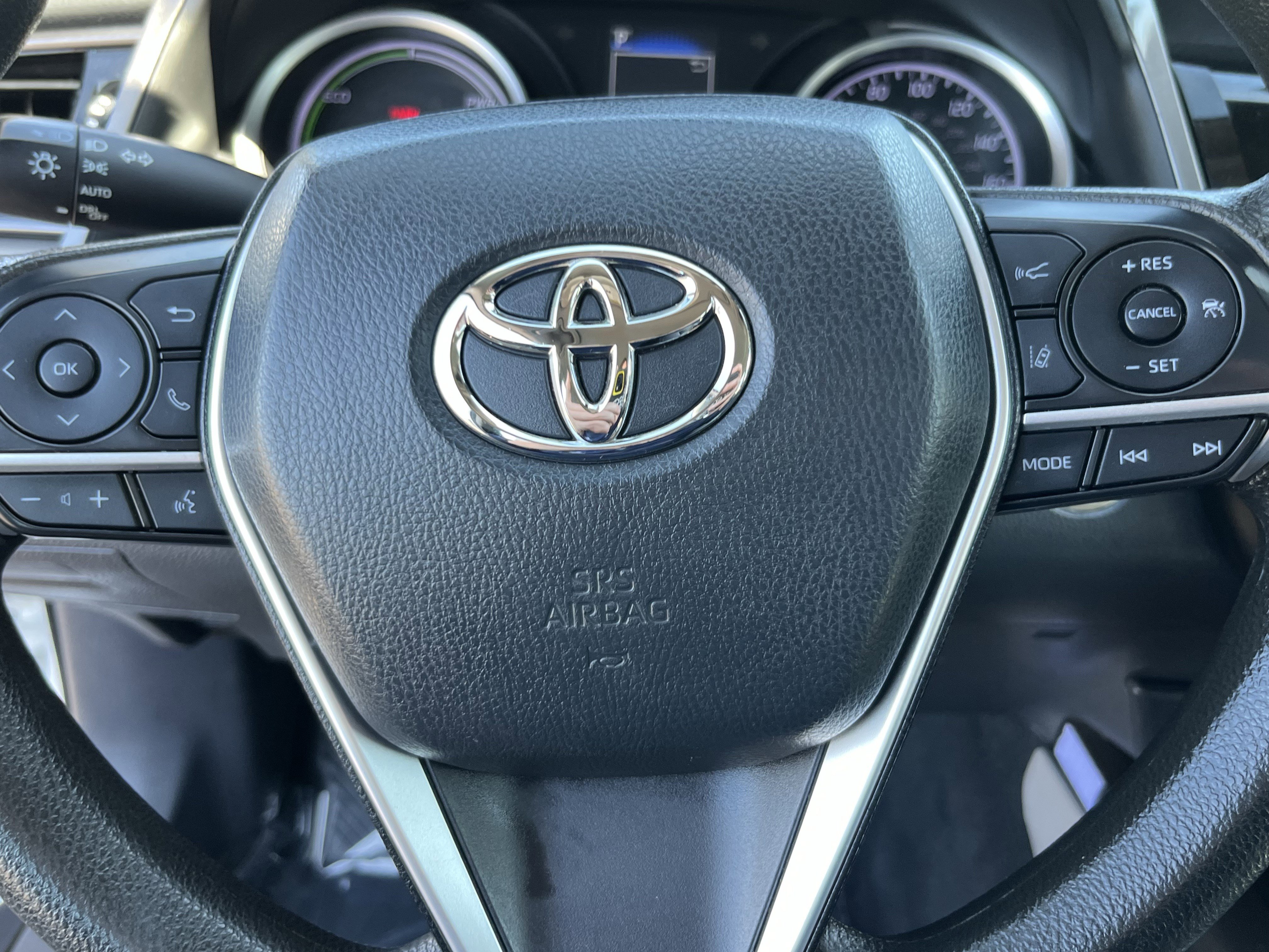 Used 2021 Toyota Camry LE FWD image 20