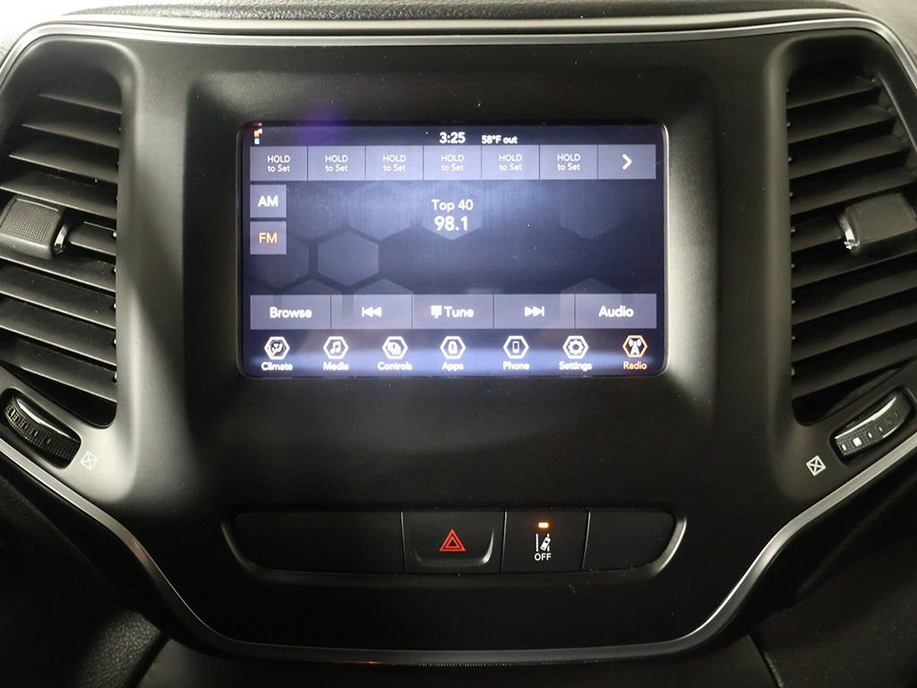 Used 2021 Jeep Cherokee Latitude image 37