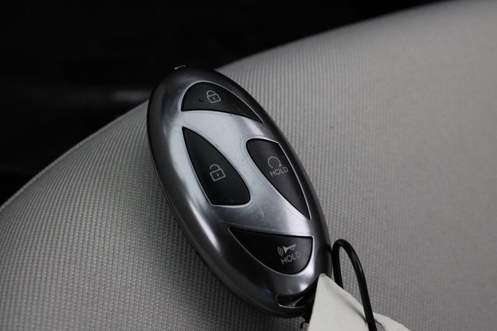 Certified 2026 Hyundai Tucson SE FWD image 30