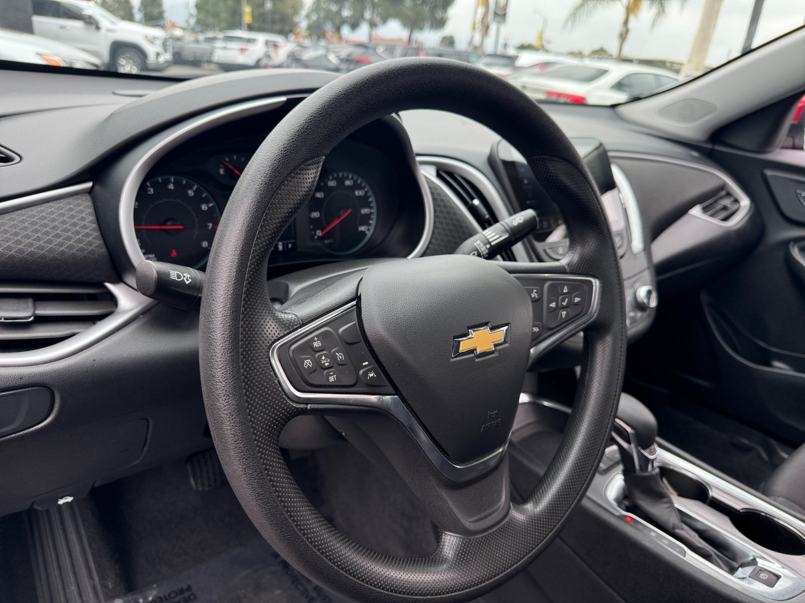 Used 2024 Chevrolet Malibu LT FWD image 17