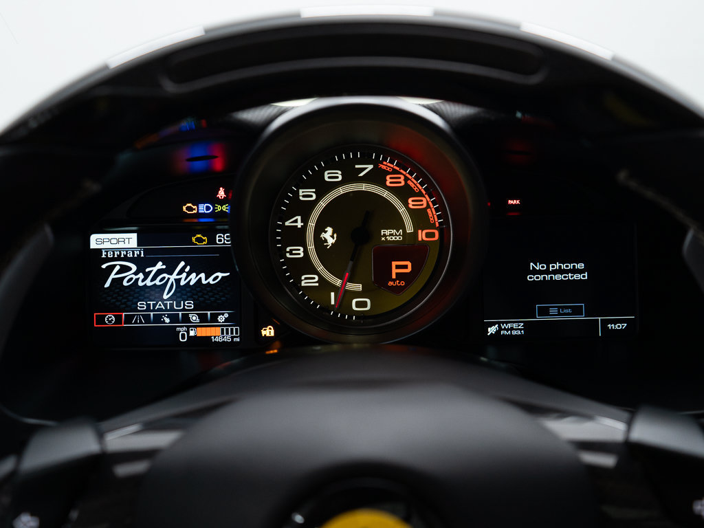 Used 2020 Ferrari Portofino RWD image 41