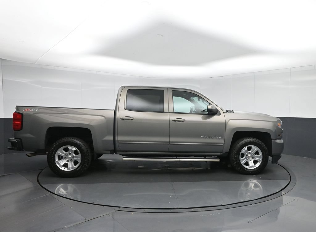 Used 2017 Chevrolet Silverado 1500 LT w/ All Star Edition AWD/4WD image 8