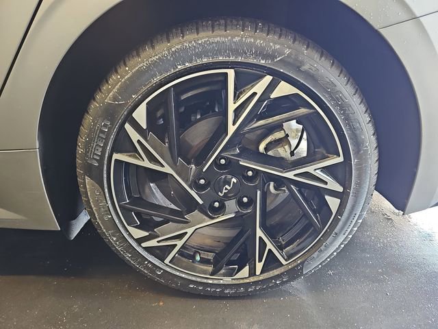 Used 2025 Kia K5 GT-Line w/ GT-Line Premium Package image 32