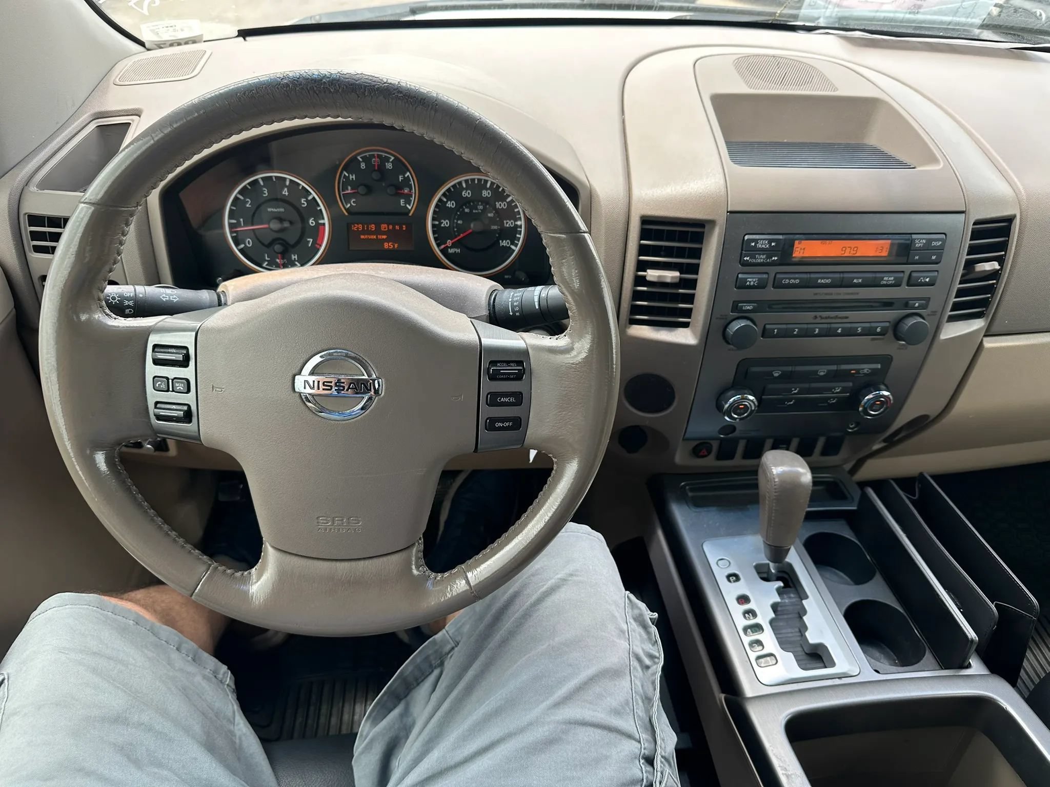 Used 2008 Nissan Titan SE RWD image 8