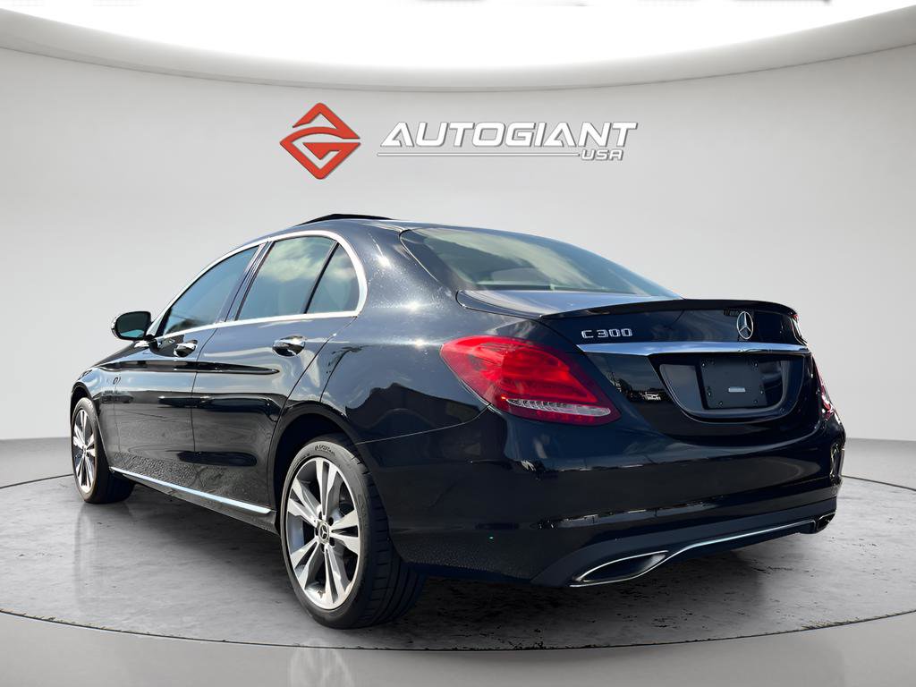 Used 2018 Mercedes-Benz C 300 4MATIC Sedan image 5