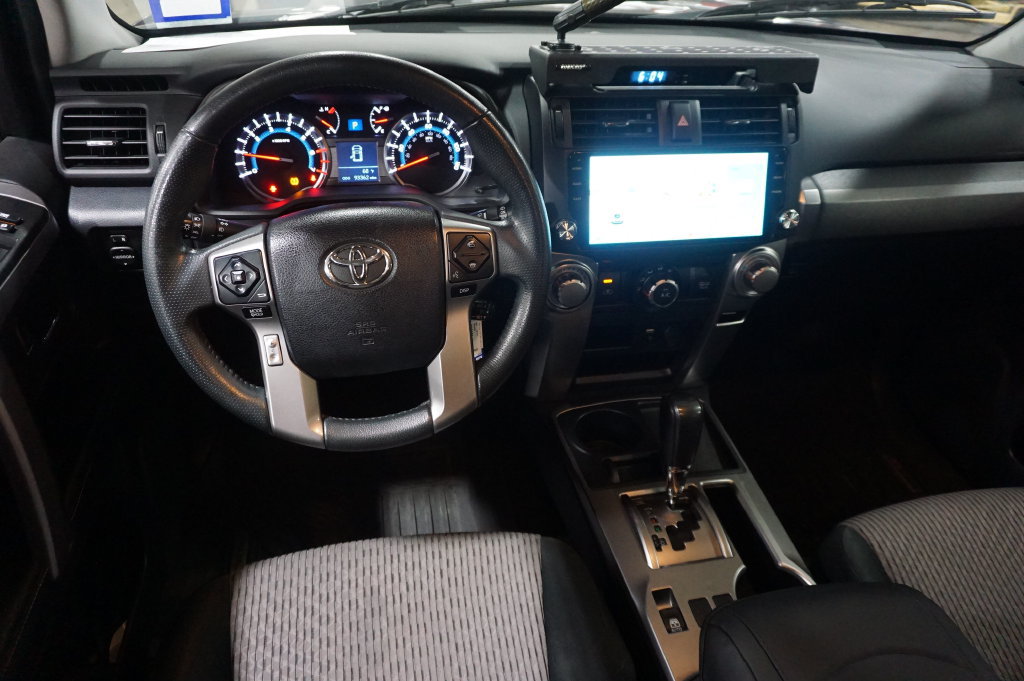 Used 2018 Toyota 4Runner SR5 RWD image 5