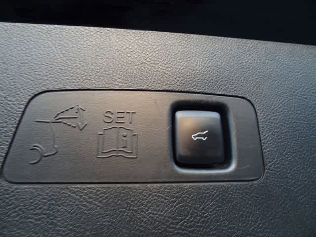 Used 2021 Lincoln Corsair AWD w/ Premium Package image 10