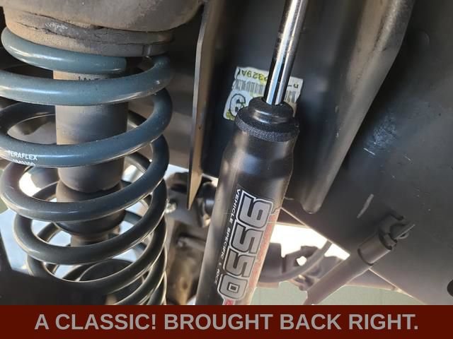 Used 2004 Jeep Wrangler 4WD image 13
