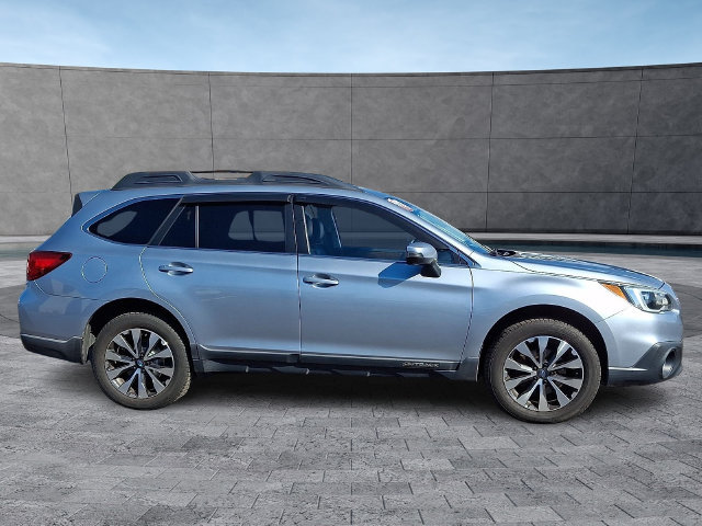 Used 2016 Subaru Outback 2.5i Limited AWD/4WD image 7
