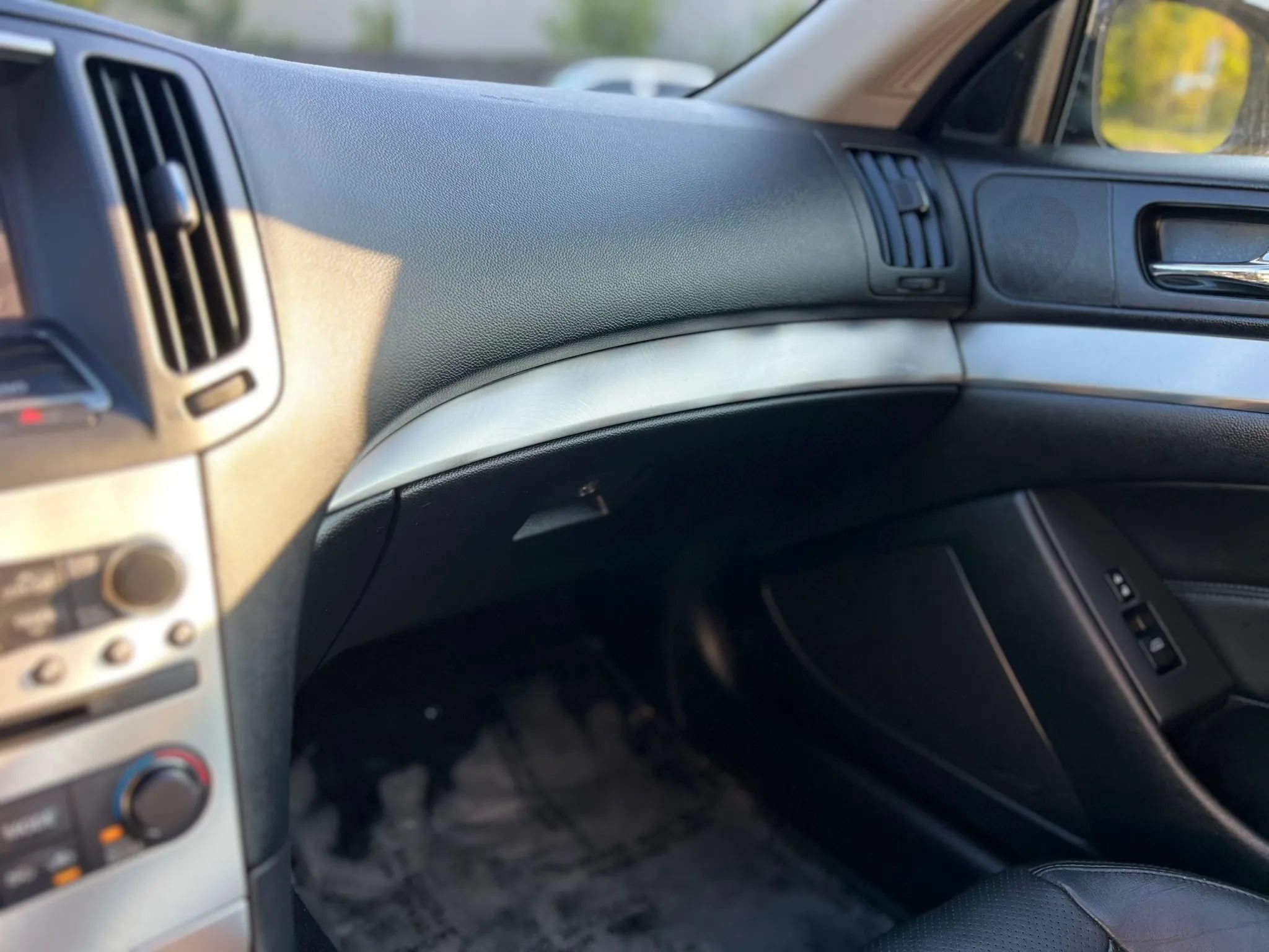 Used 2014 INFINITI Q60 AWD Coupe w/ Premium Package image 28