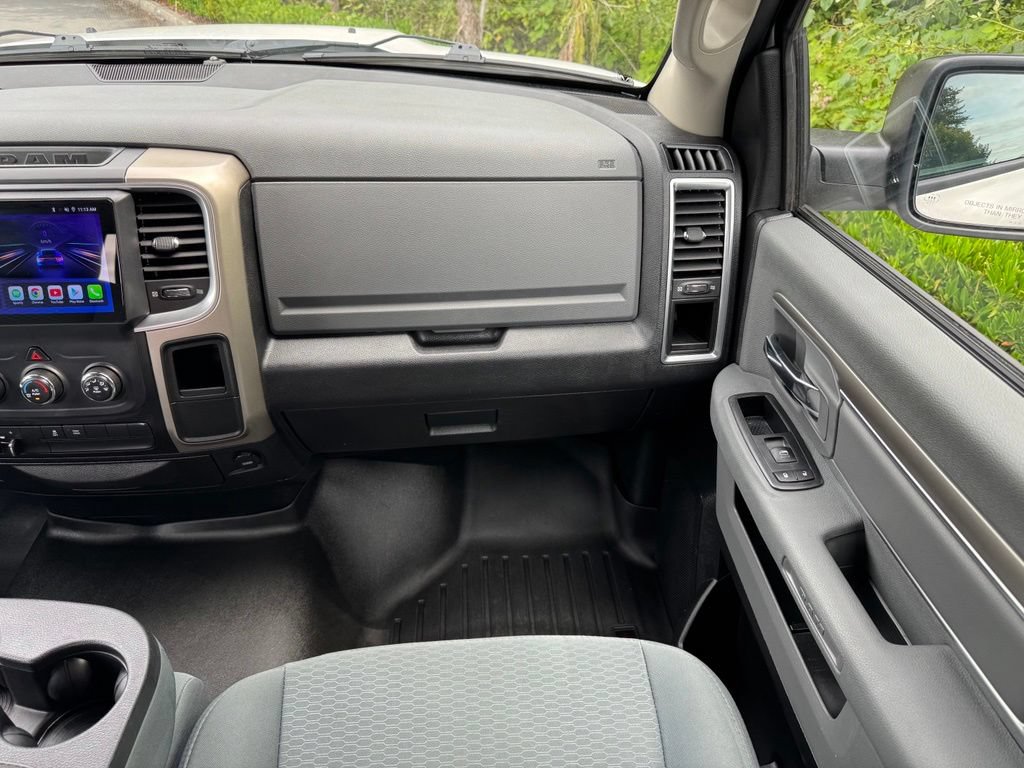 Used 2014 RAM 1500 Classic SLT AWD/4WD image 29