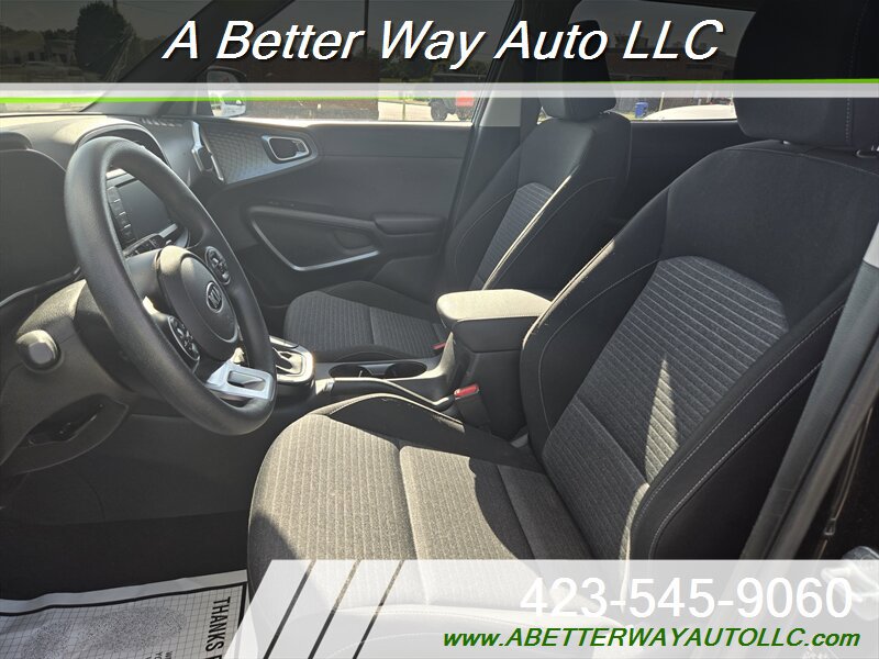 Used 2021 Kia Soul S FWD image 6