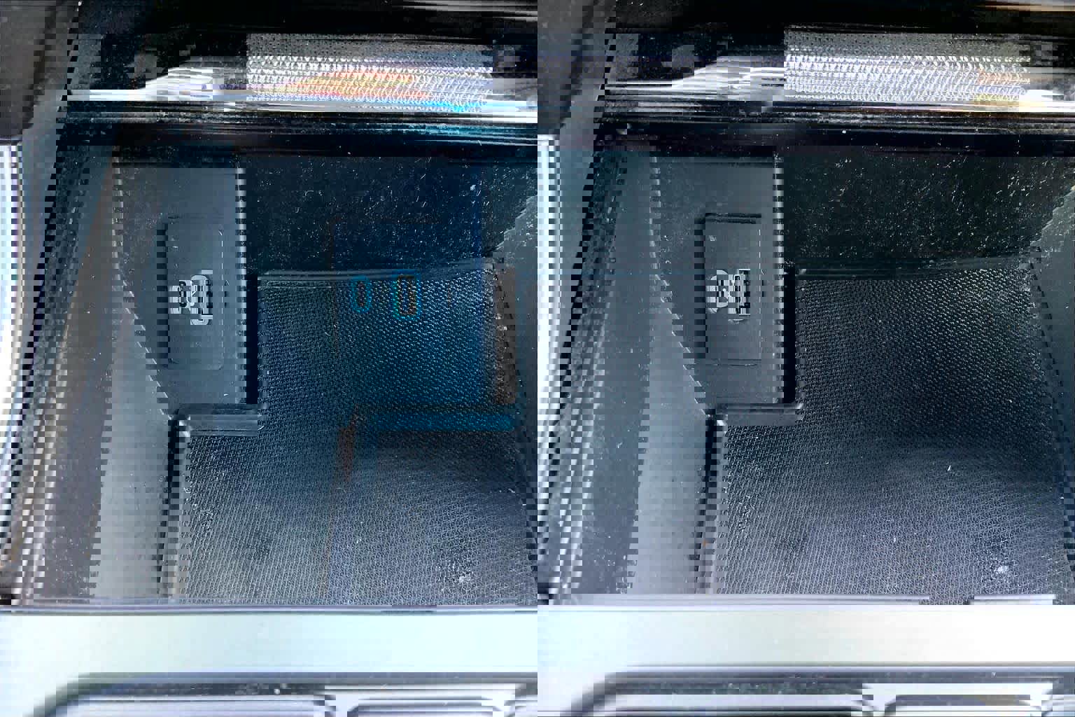 Used 2021 Ford F150 Lariat w/ Trailer Tow Package image 34