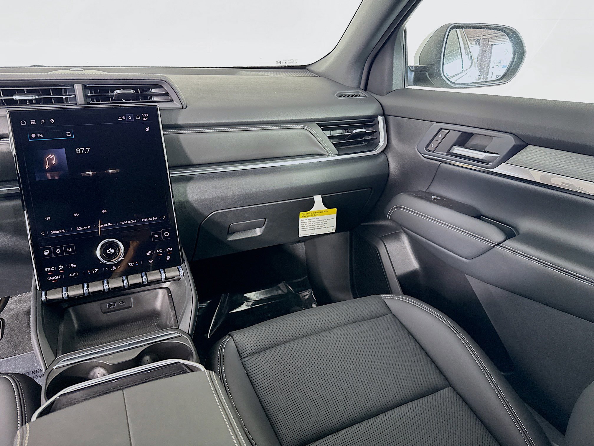 New 2026 GMC Terrain Elevation w/ Elevation Premium Package image 24