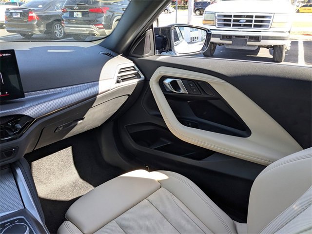 Used 2025 BMW M240i xDrive Coupe image 19