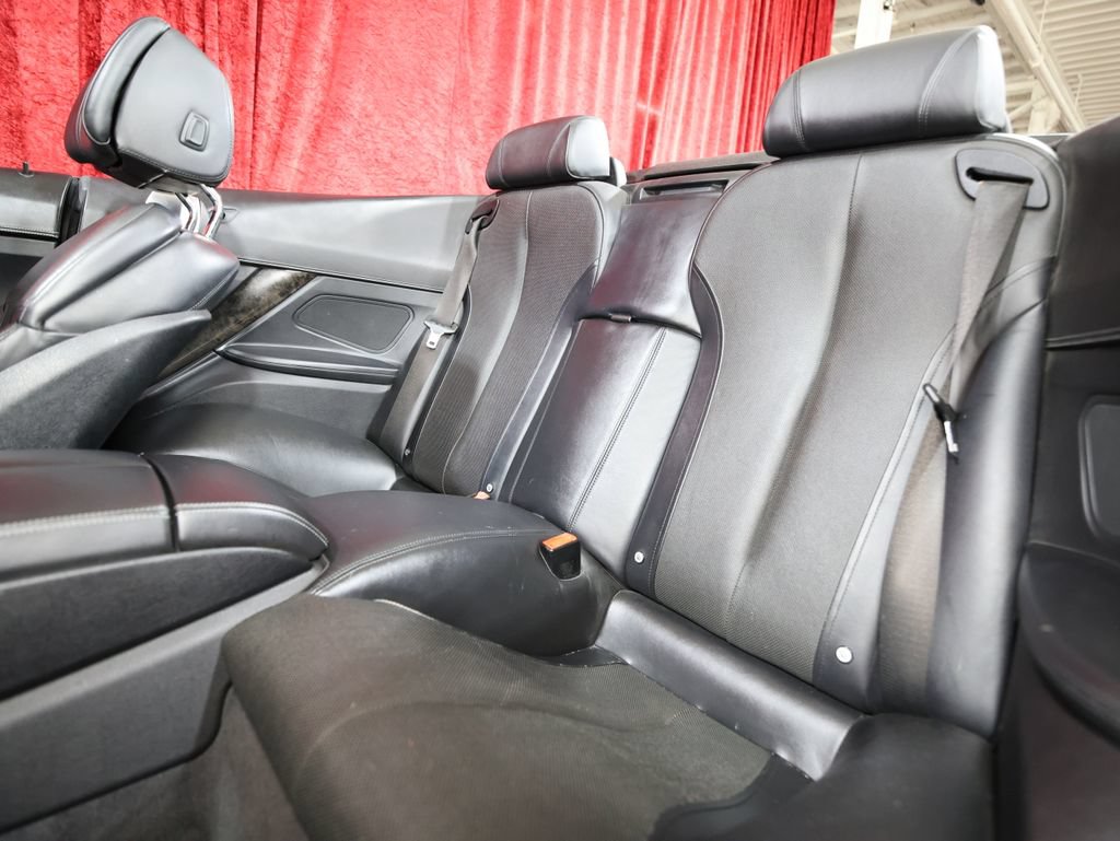Used 2013 BMW 650i xDrive Convertible AWD/4WD image 16