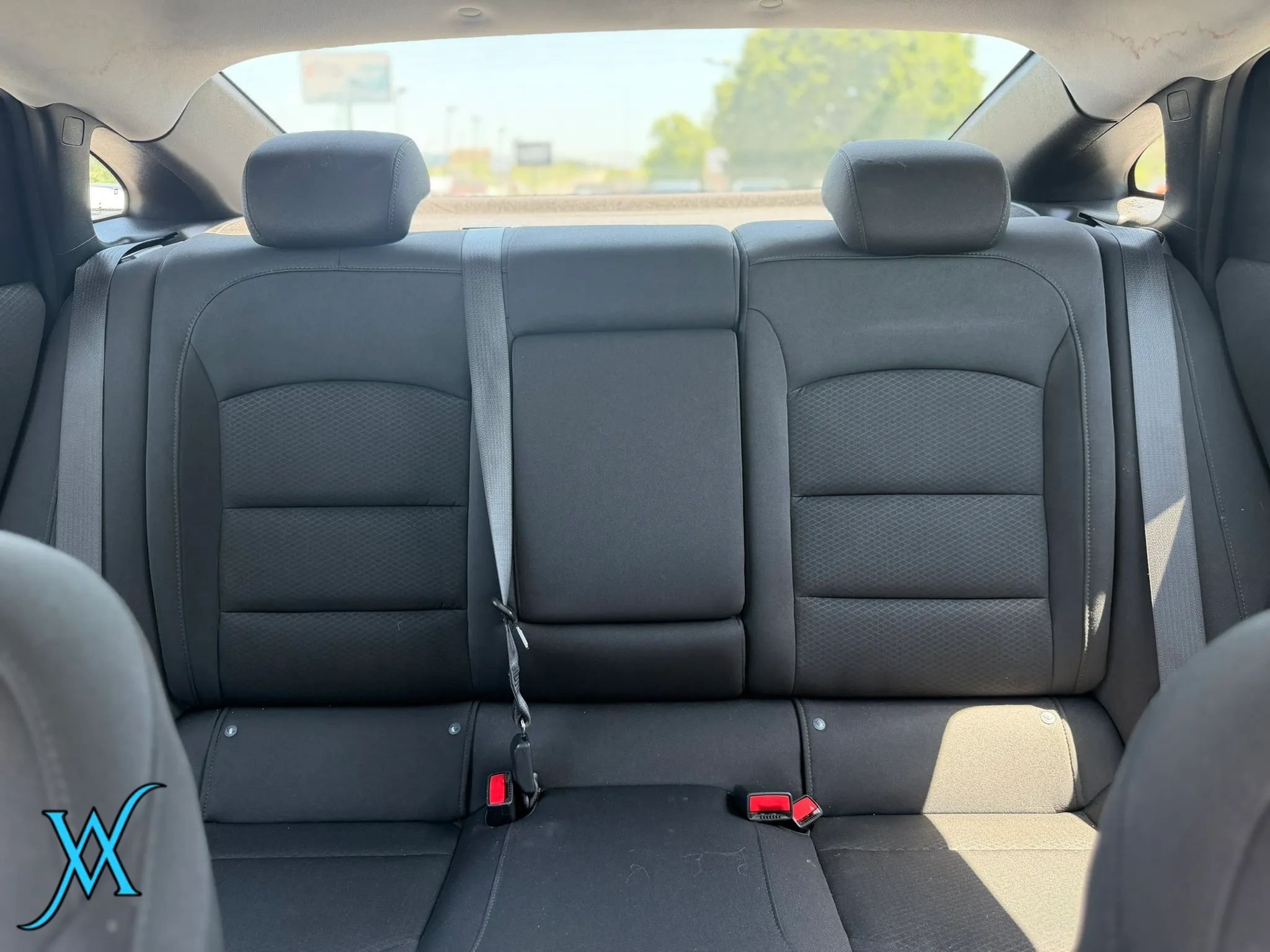 Used 2021 Chevrolet Malibu LT FWD image 26