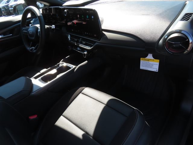 Used 2025 Chevrolet Equinox EV RS w/ Convenience Package II AWD/4WD image 47