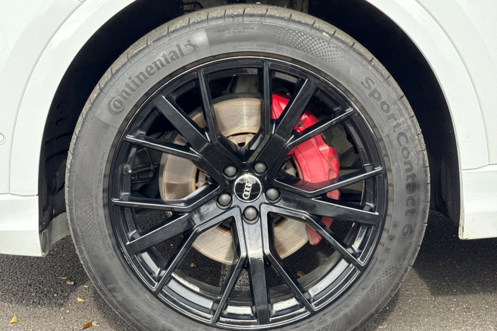 Used 2019 Audi Q8 Premium Plus w/ Premium Plus image 36