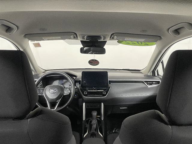 Certified 2023 Toyota Corolla Cross LE image 11