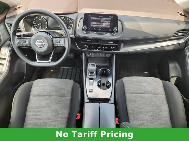 Used 2023 Nissan Rogue SV FWD image 25