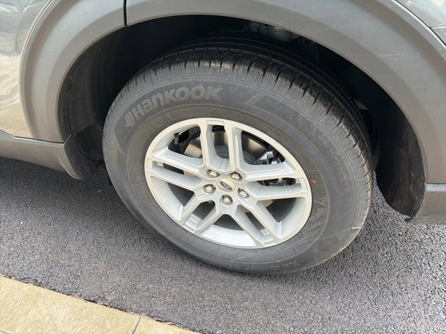 New 2026 Ford Explorer Active image 6