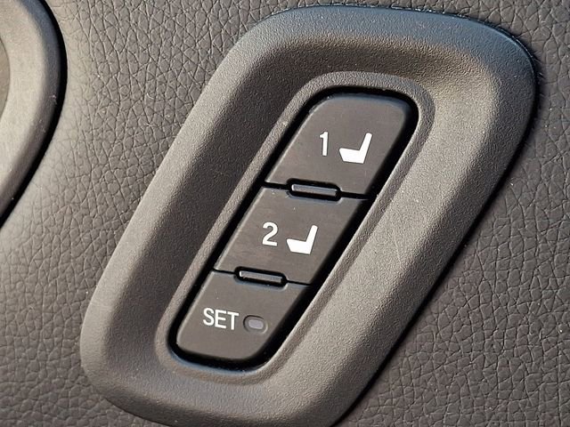 Used 2024 Honda Pilot Touring image 26