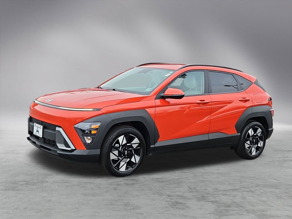 Used 2024 Hyundai Kona SEL image 3