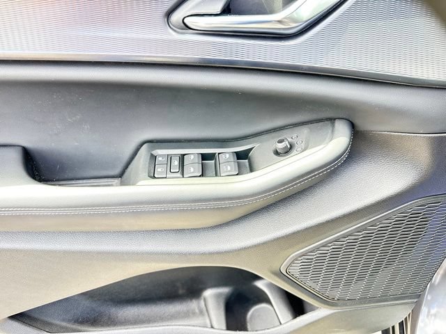 Used 2024 Jeep Grand Cherokee Altitude AWD/4WD image 12